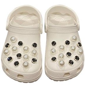 Crocs Charms Black Diamonds and Pearls Set